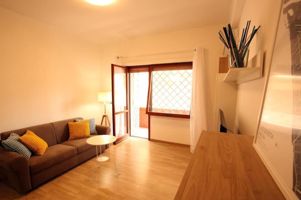 Ferienwohnung Cozy Coastal Gateway Lido di Ostia Exterior foto