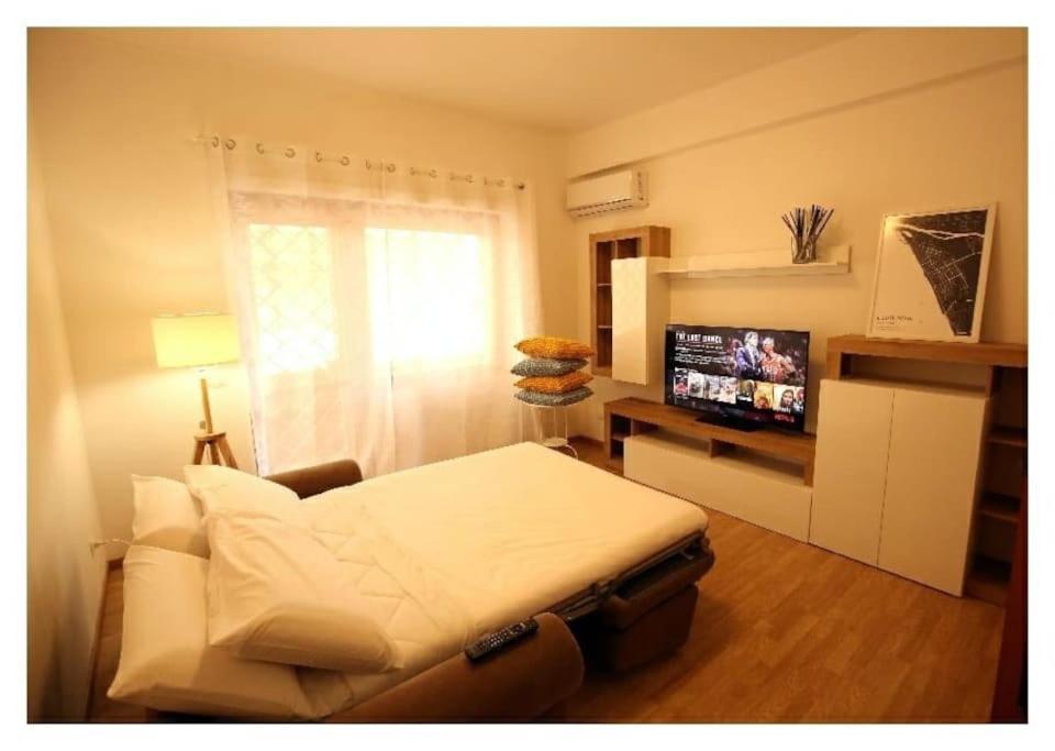 Ferienwohnung Cozy Coastal Gateway Lido di Ostia Exterior foto